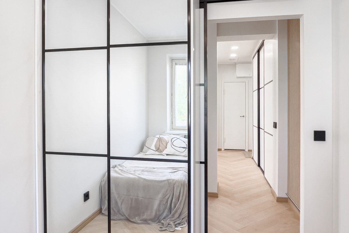 Ikea garderoobikappide paigaldamine